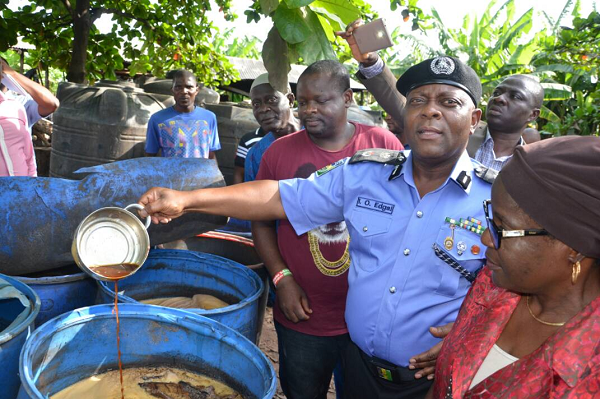 Police uncovers fake Malt & Guiness factory